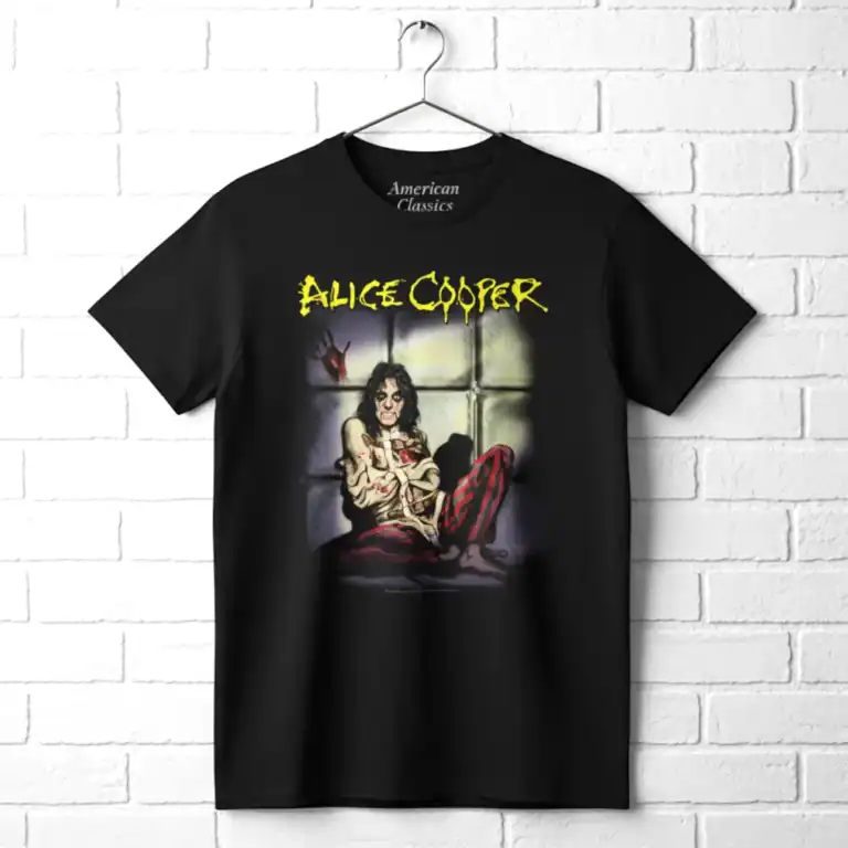 Alice Cooper Straitjacket Men's T-Shirt wall