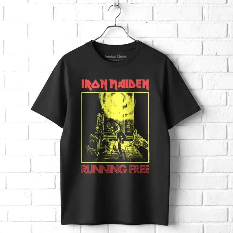 Iron Maiden Running Free Men's T Shirt wall