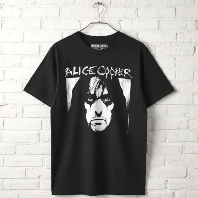 Vintage Alice Cooper 1979 album concert T shirt for men. Classic rock band merchandise, perfect for.