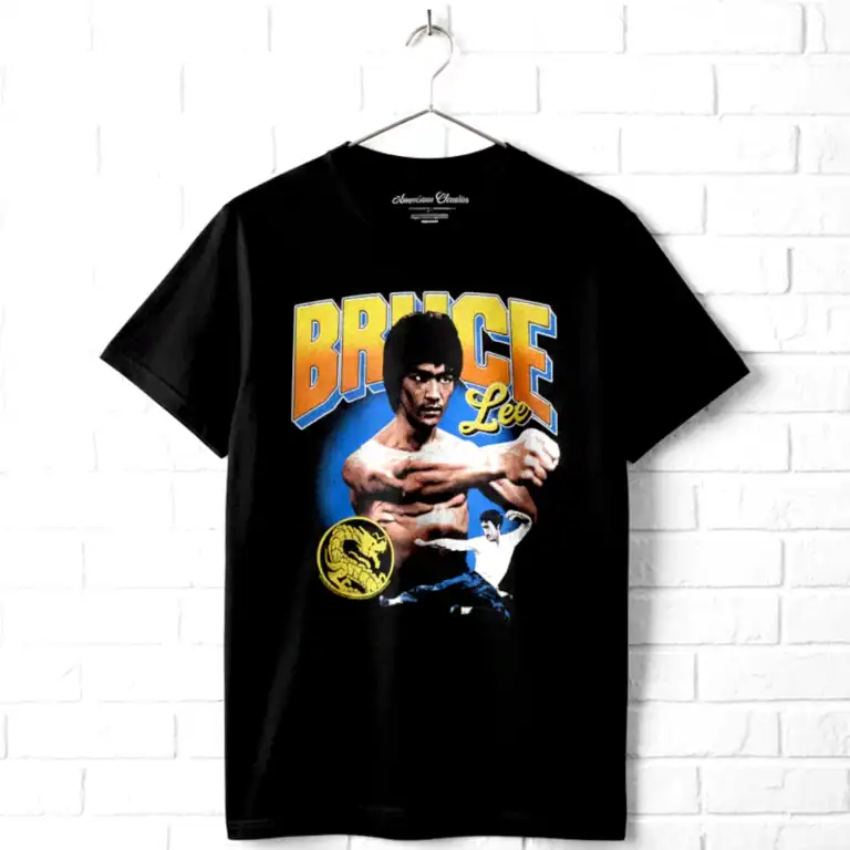 Bruce Lee Starring in Enter the Dragon Men's T Shirt