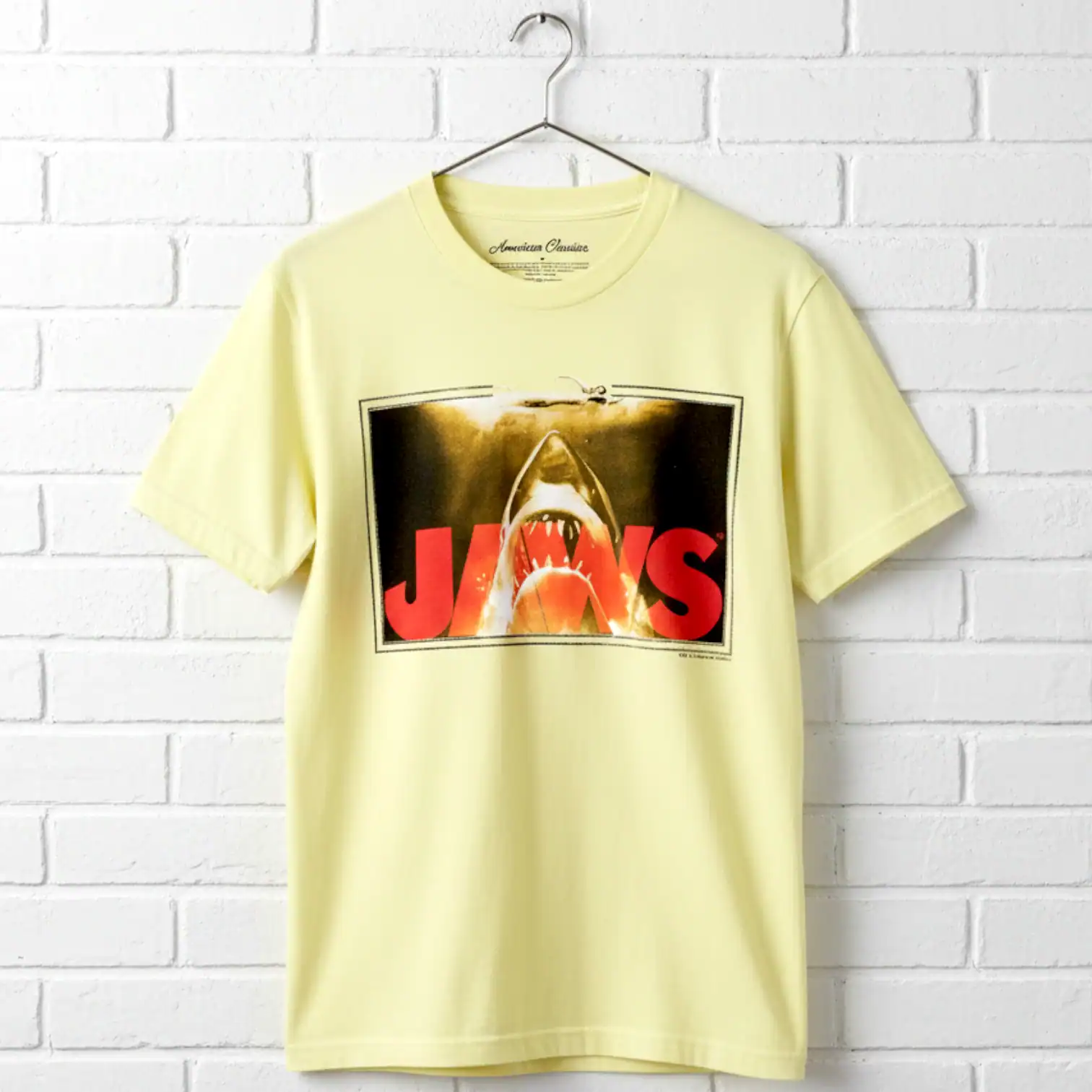 Jaws Shark Attack Box Men's T Shirt