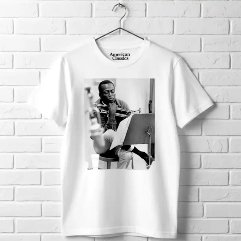 Miles Davis in Recording Studio Men's T Shirt