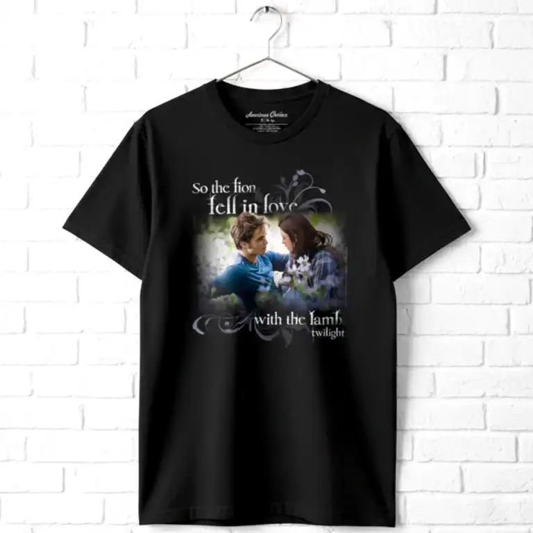 Twilight So The Lion Fell in Love with the Lamb Men's T Shirt