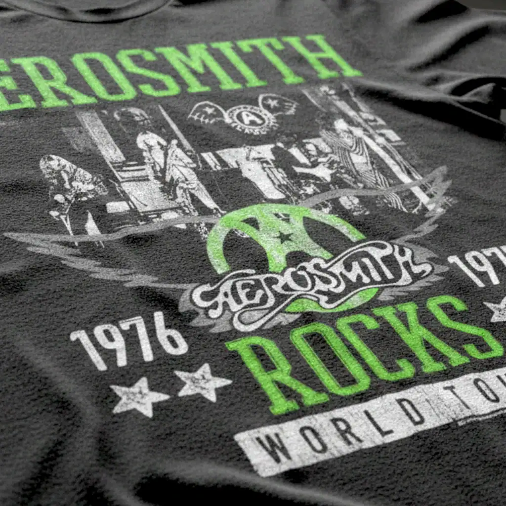 Aerosmith Rocks World Tour 1977 Men's T Shirt - Image 3